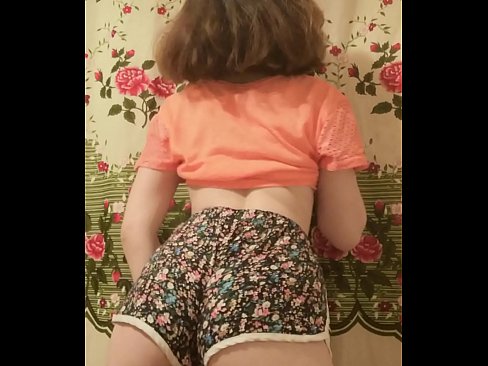 ❤️ Seksi enom bayek stripping mati dheweke kathok cendhak ing kamera ️❌ Porno ing jv.xxxbunker.ru ☑