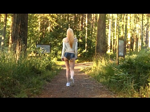 ❤️ Wong wadon ayu gerakane alon, ora video mudo ️❌ Porno ing jv.xxxbunker.ru ☑